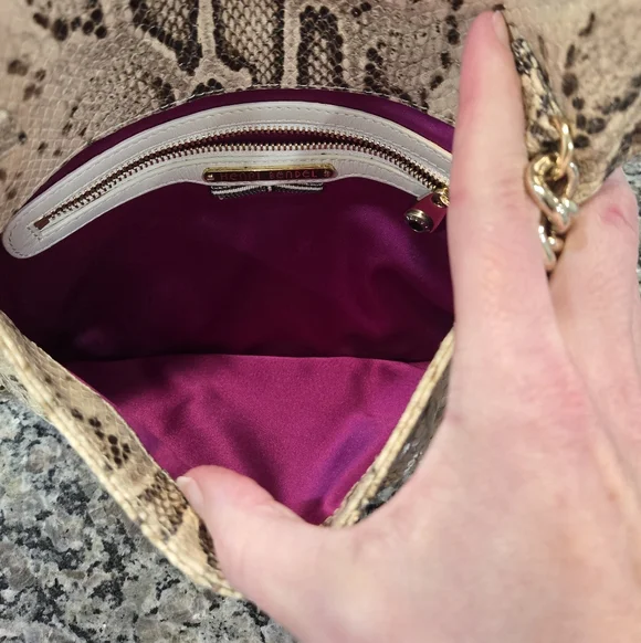 Henri Bendel Beige Snake-Print Chain Crossbody Bag Clutch - Picture 16 of 16